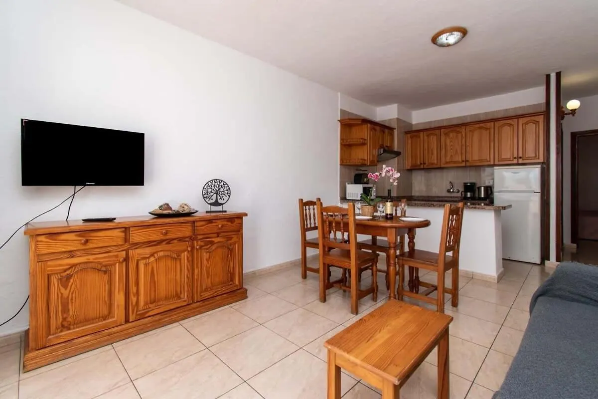 Las Floritas 22 - One Bed Ground Floor With Pool View Playa de las Americas