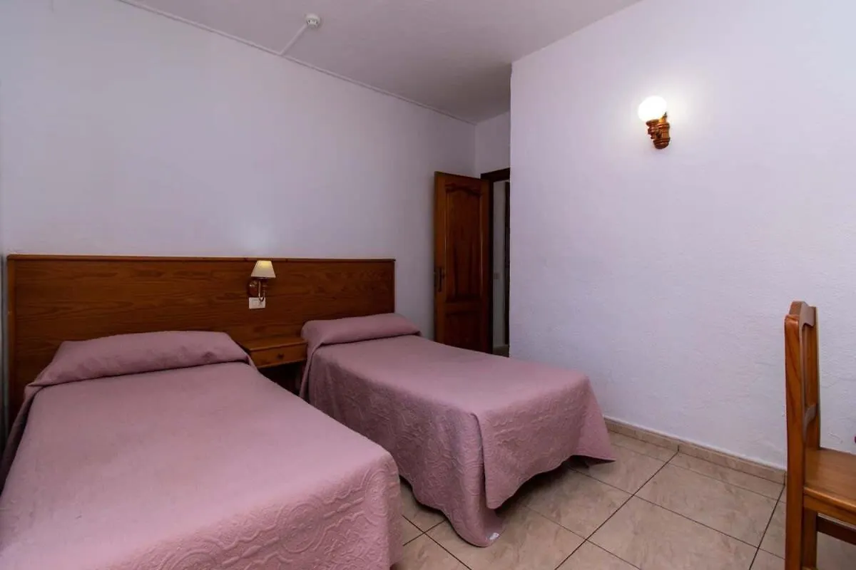 Apartment Las Floritas 22 - One Bed Ground Floor With Pool View Playa de las Americas
