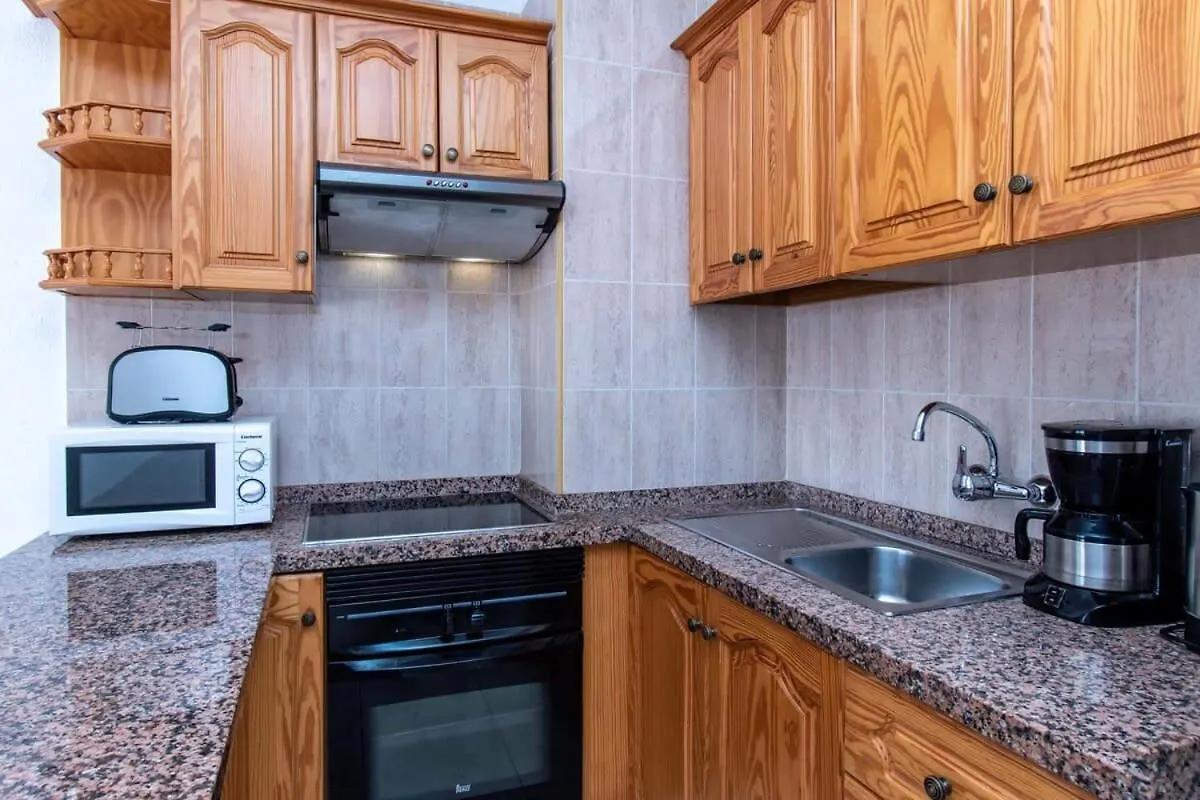 Las Floritas 22 - One Bed Ground Floor With Pool View Playa de las Americas  Apartment Playa de las Americas (Tenerife)